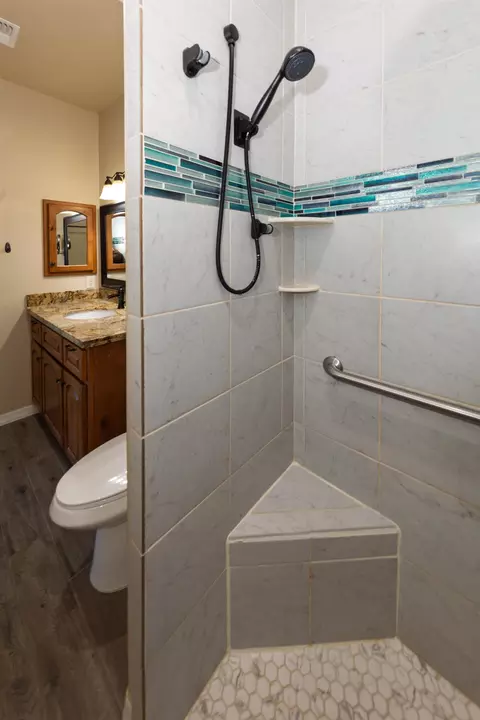 Bath - 14842 E 51 St, Yuma, AZ 85367 photo 4 of 5