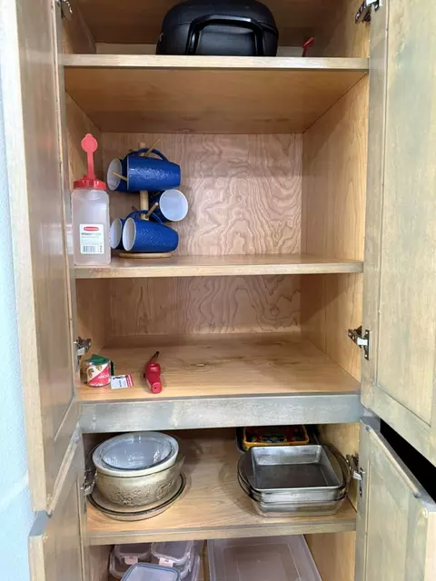 Kitchen - 13267 E 46th Dr, Yuma, AZ 85367 photo 3 of 4