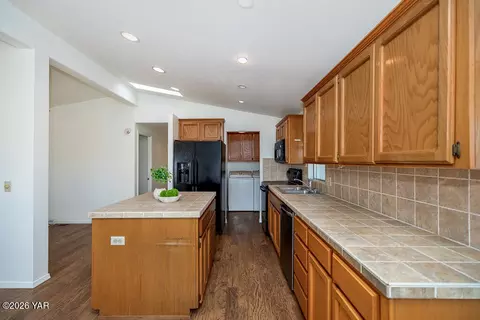 11409 E 36th St, Yuma, AZ 85367 photo 6