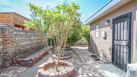 Exterior - 10373 E 37th Pl, Yuma, AZ 85365 photo 9 of 10