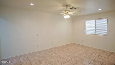 Living - 10373 E 37th Pl, Yuma, AZ 85365 photo 3 of 3