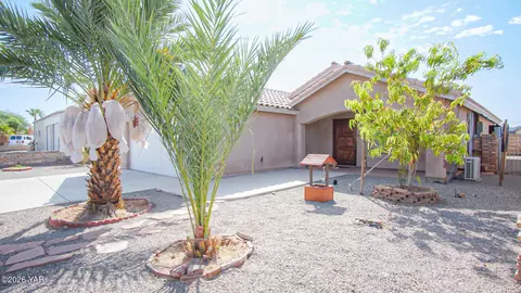 Exterior - 10373 E 37th Pl, Yuma, AZ 85365 photo 3 of 10