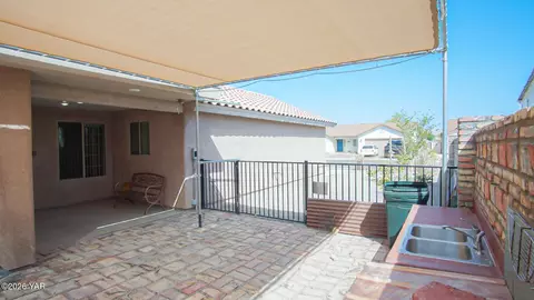 Exterior - 10373 E 37th Pl, Yuma, AZ 85365 photo 8 of 10