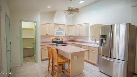 Kitchen - 10373 E 37th Pl, Yuma, AZ 85365 photo 1 of 3