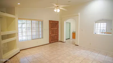 Living - 10373 E 37th Pl, Yuma, AZ 85365 photo 2 of 3
