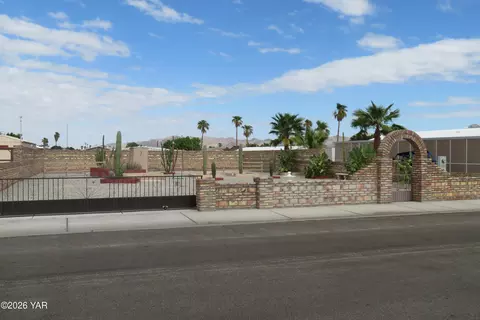 13190 E 49th Ln, Yuma, AZ 85367 photo 2