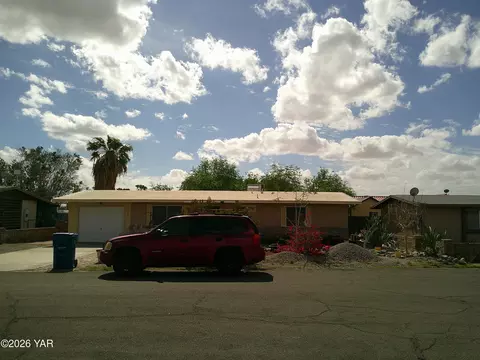 Exterior - 13309 E 45th St, Yuma, AZ 85367 photo 2 of 8