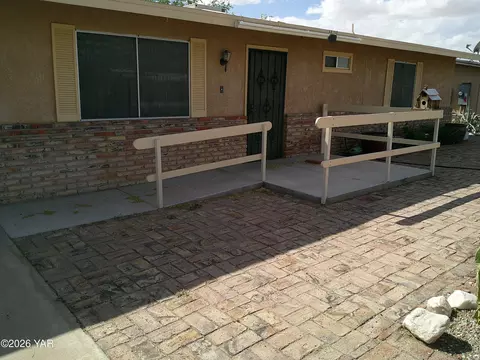 Exterior - 13309 E 45th St, Yuma, AZ 85367 photo 4 of 8