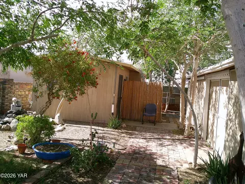Exterior - 13309 E 45th St, Yuma, AZ 85367 photo 6 of 8