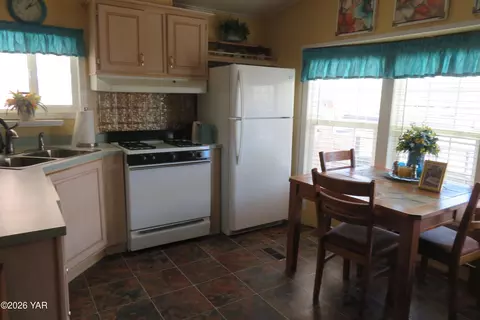 12256 E 37th St, Yuma, AZ 85367 photo 8