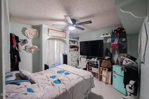 Bedroom - 1767 E 26th Pl, Yuma, AZ 85365 photo 4 of 4