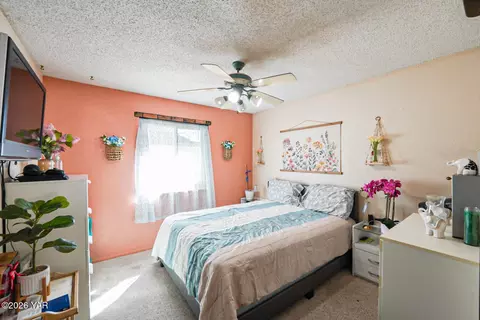 Bedroom - 1767 E 26th Pl, Yuma, AZ 85365 photo 3 of 4