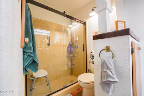 Bath - 1767 E 26th Pl, Yuma, AZ 85365 photo 1 of 3