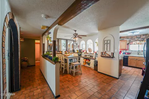 Entry Way - 1767 E 26th Pl, Yuma, AZ 85365 photo 2 of 2