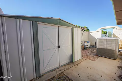 Exterior - 1767 E 26th Pl, Yuma, AZ 85365 photo 13 of 14
