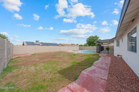 Exterior - 7332 E 24th Ln, Yuma, AZ 85365 photo 9 of 10