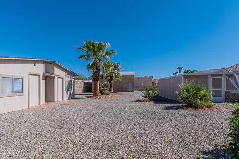Exterior - 13334 E 34th Pl, Yuma, AZ 85367 photo 2 of 9
