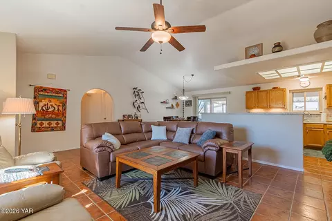 Living - 13334 E 34th Pl, Yuma, AZ 85367 photo 2 of 2