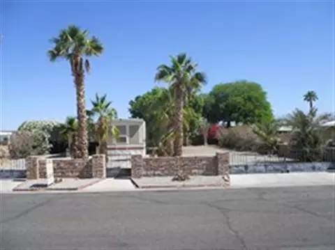13446 45 Dr, Yuma, AZ 85367 photo 2