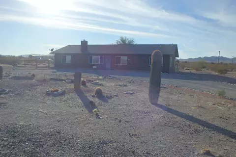 29440 Rainbow Ave, Bouse, AZ 85325 photo 1