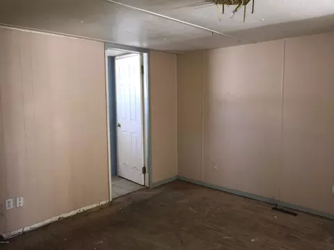 4719 Beach Dr, Topock, AZ 86436 photo 5