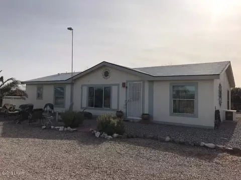 49176 Faybol St, Bouse, AZ 85325 photo 2