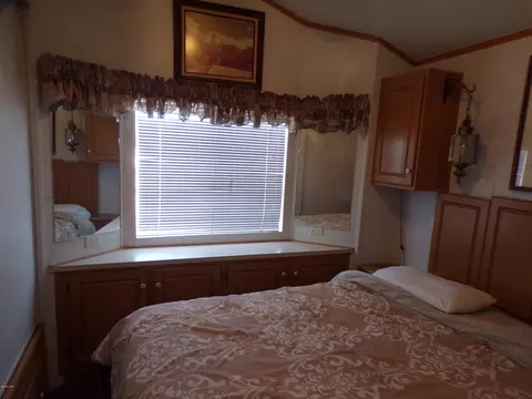 42857 Willamette Dr, Bouse, AZ 85325 photo 10