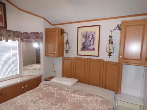 42857 Willamette Dr, Bouse, AZ 85325 photo 9
