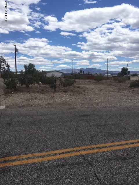2110 Holly Ave, Lake Havasu City, AZ 86403