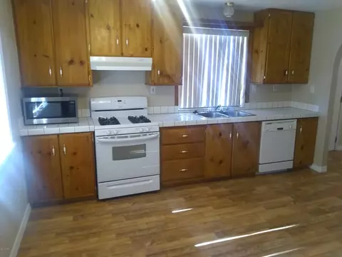 3575 E Robin Ln, Kingman, AZ 86409 photo 5