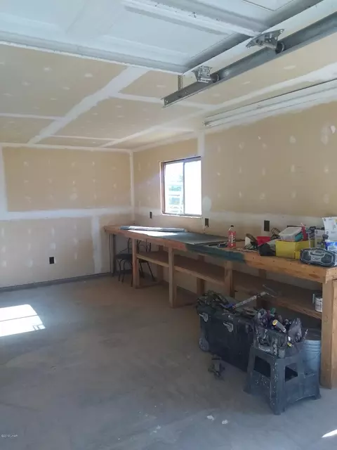 3575 E Robin Ln, Kingman, AZ 86409 photo 12