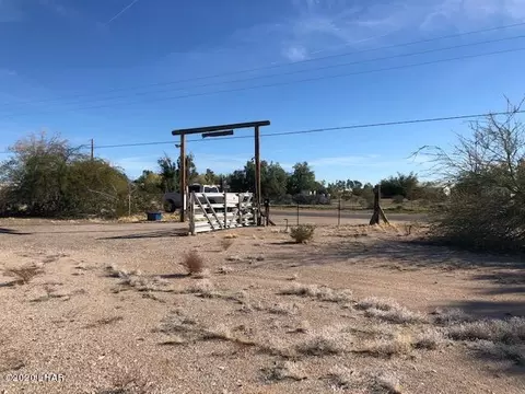 25417 Pendleton Way, Bouse, AZ 85325 photo 30