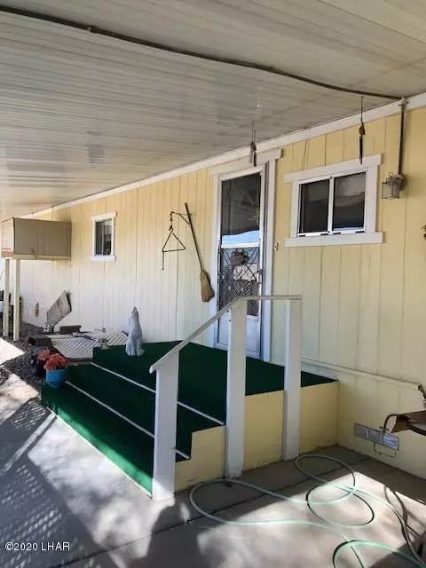 25417 Pendleton Way, Bouse, AZ 85325 photo 3