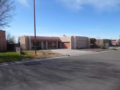15664 Apache, Ehrenberg, AZ 85334 photo 1