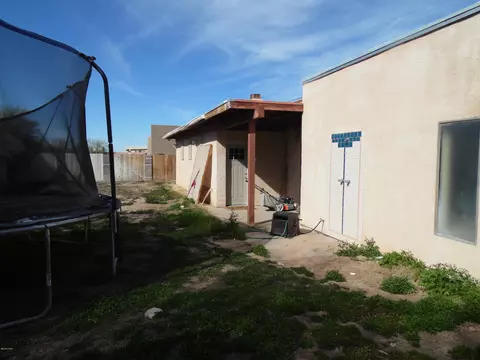 15664 Apache, Ehrenberg, AZ 85334 photo 21