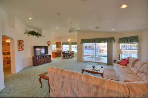 8734 Apache Loop, Parker, AZ 85344 photo 9