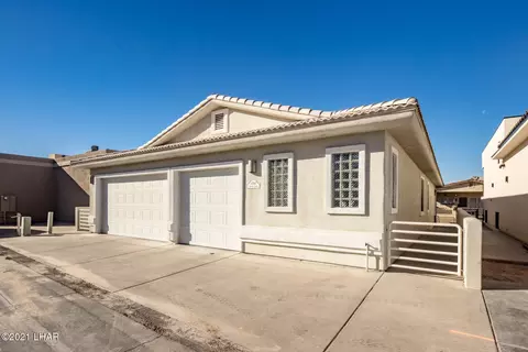 8784 Apache Loop, Parker, AZ 85344 photo 2