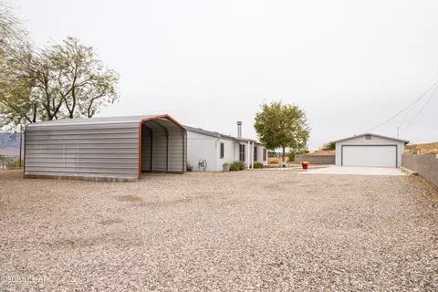 4765 York Dr, Topock, AZ 86436 photo 3
