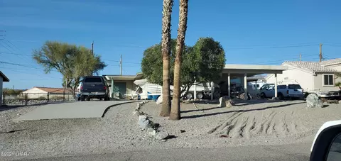 870 Sand Dab Dr, Lake Havasu City, AZ 86404