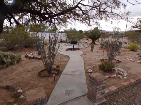 25533 Ochoco Way, Bouse, AZ 85325 photo 20