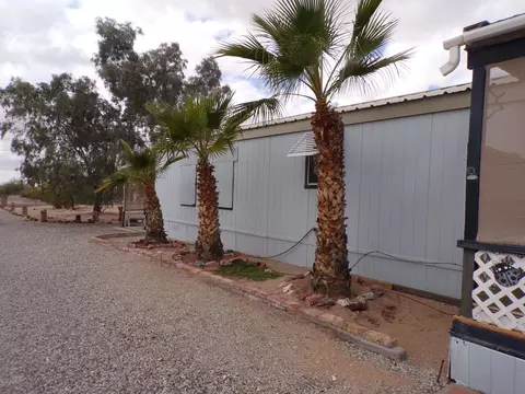 25533 Ochoco Way, Bouse, AZ 85325 photo 3