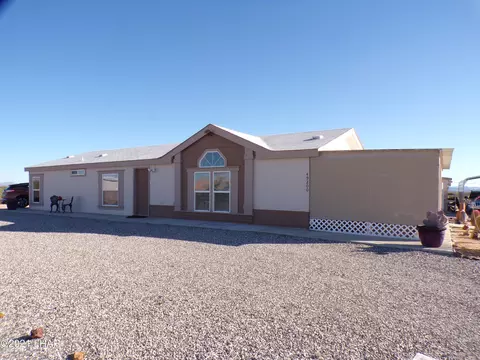 49200 Granite View St, Bouse, AZ 85325 photo 1