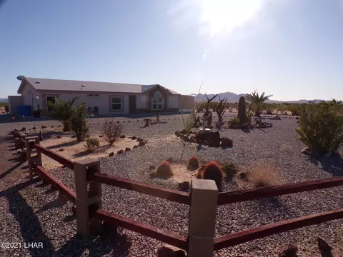 49200 Granite View St, Bouse, AZ 85325 photo 23