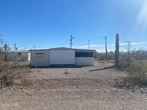 44232 Olive St, Bouse, AZ 85325 photo 2