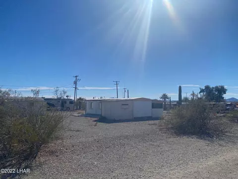 44232 Olive St, Bouse, AZ 85325 photo 4