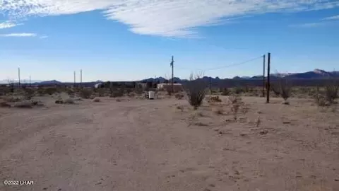 16298 Bert Ave, Yucca, AZ 86438 photo 6