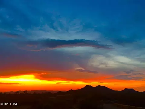 16298 Bert Ave, Yucca, AZ 86438 photo 9