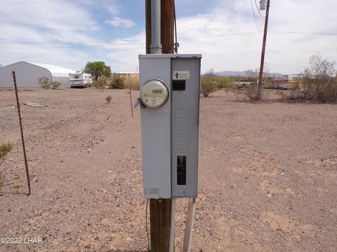 29401 Rainbow Ave, Bouse, AZ 85325 photo 2