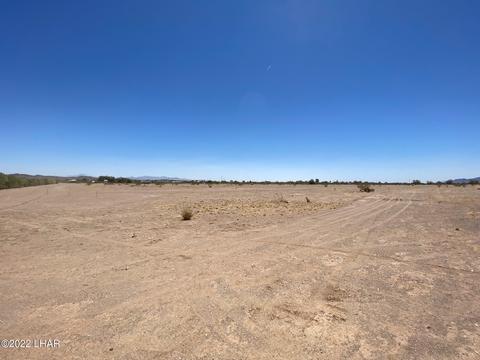 43783 Perry Ln, Bouse, AZ 85325 photo 30