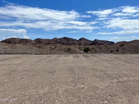 2508 Flat Irons Ln, Lake Havasu City, AZ 86406